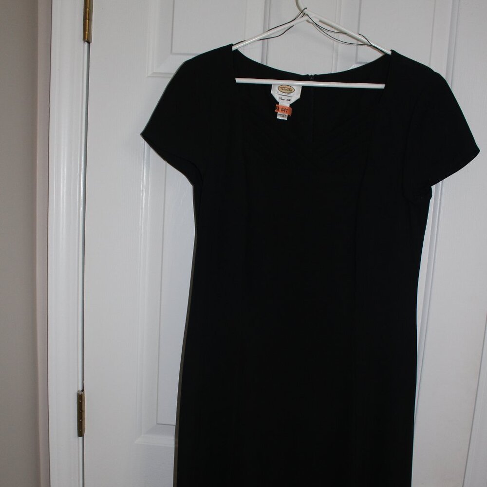 Talbots Pure Silk Dress; Size 10; Black; A Line; Knee length; Short Sleeve; S